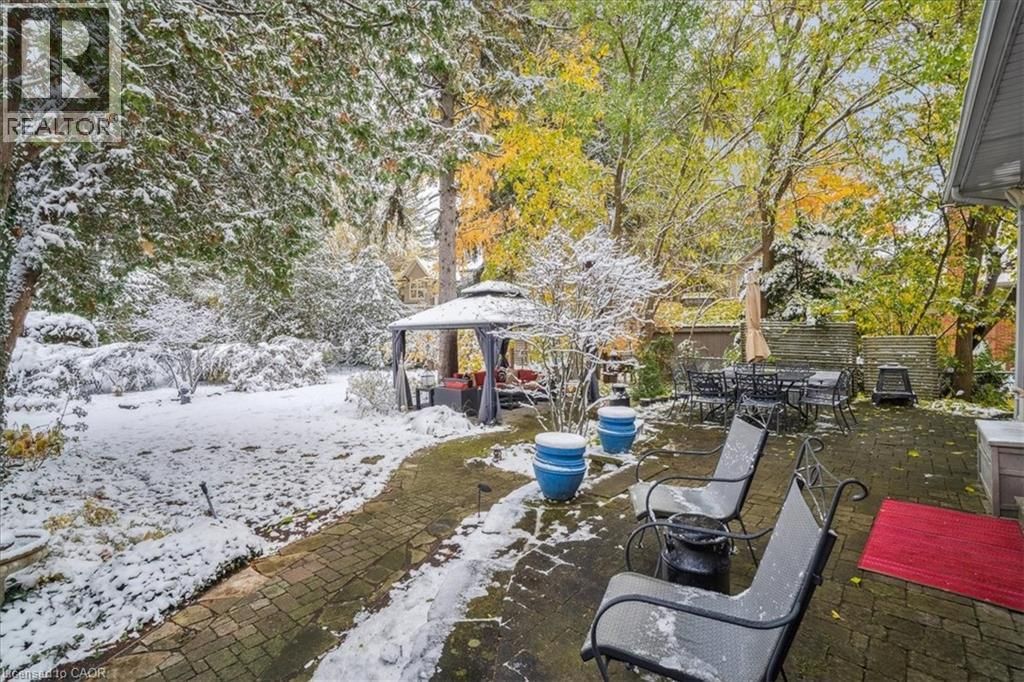 263 HART AVENUE Image 26