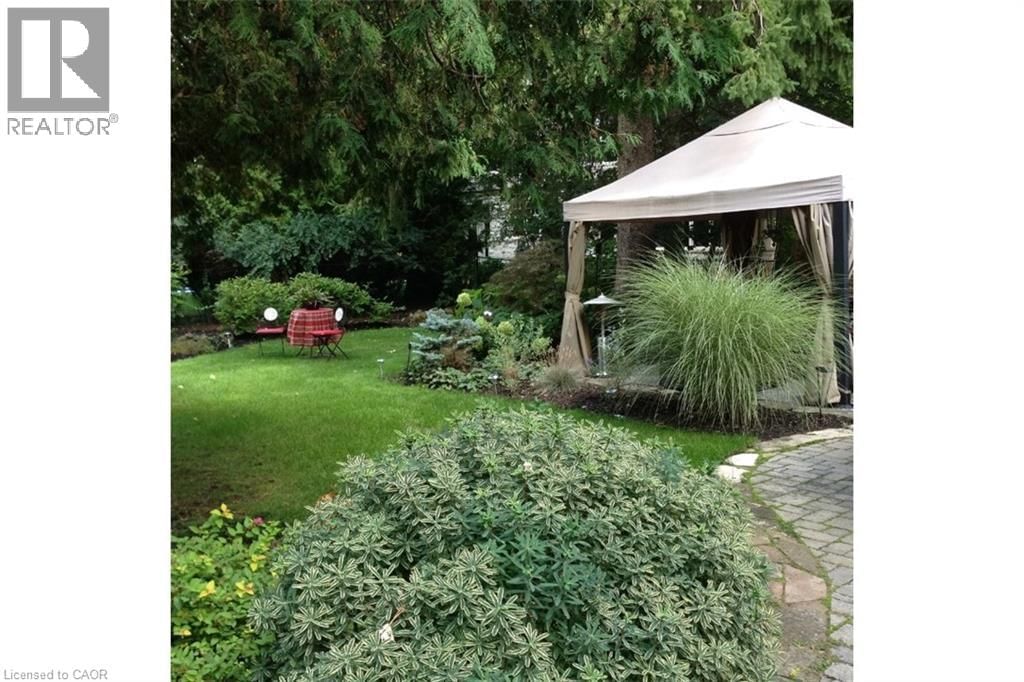 263 HART AVENUE Image 36