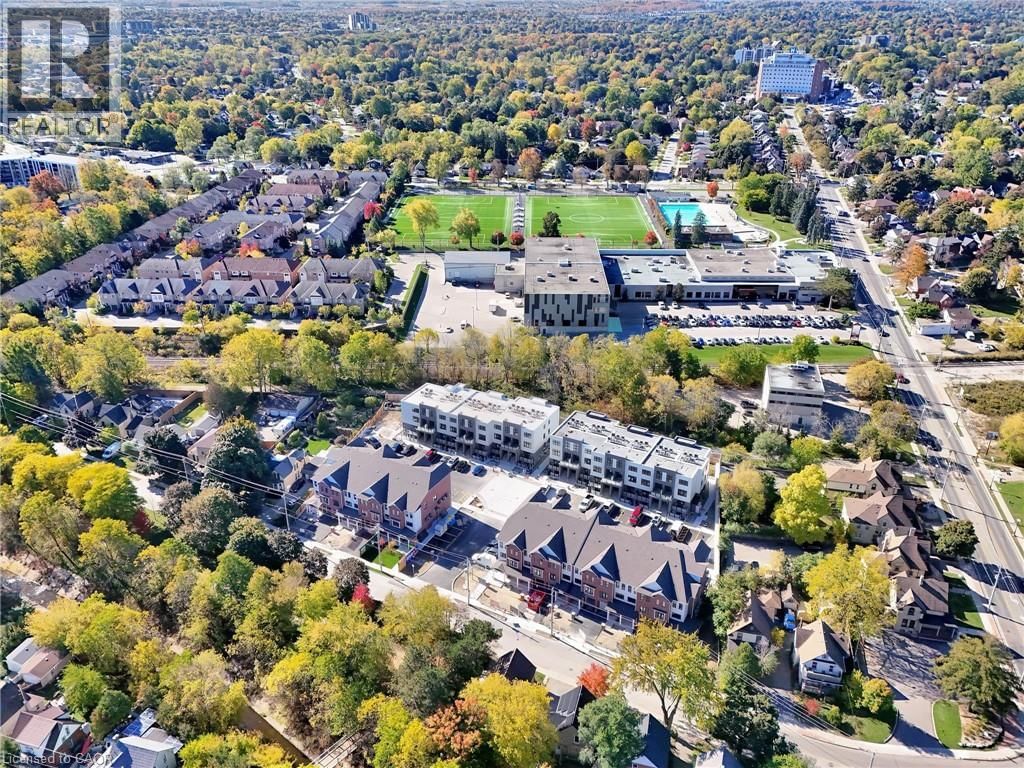 94 - 31 MILL STREET Image 5