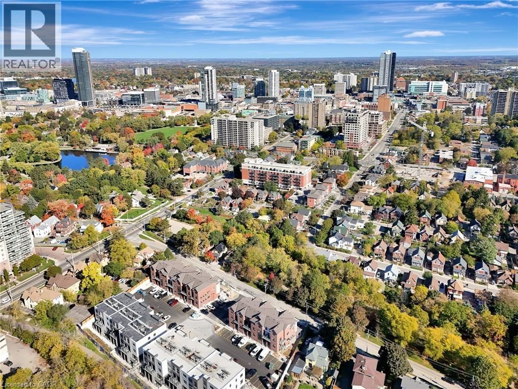 94 - 31 MILL STREET Image 6