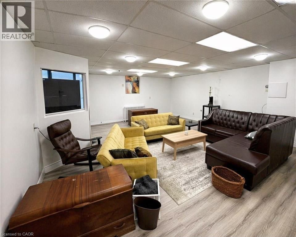 231 BAY STREET NORTH Image 4