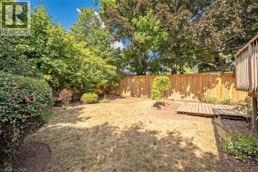 652 ARDLEIGH CRESCENT Image 37