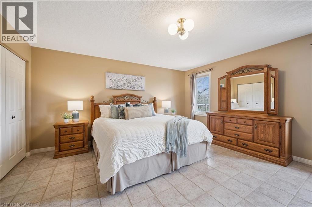 152 GOLF LINKS DRIVE Image 19