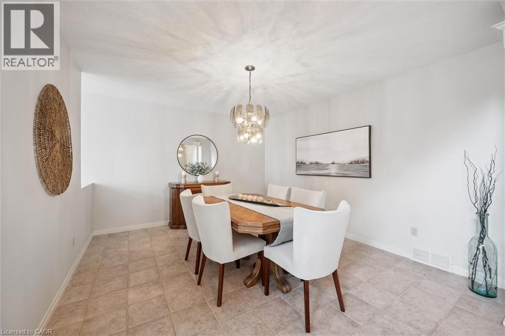 152 GOLF LINKS DRIVE Image 6