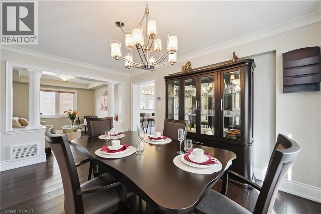 437 JELINIK TERRACE Image 11