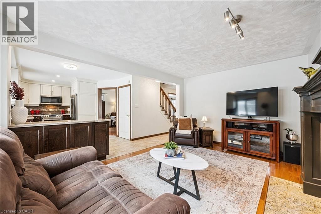 39 CELIA CRESCENT Image 12