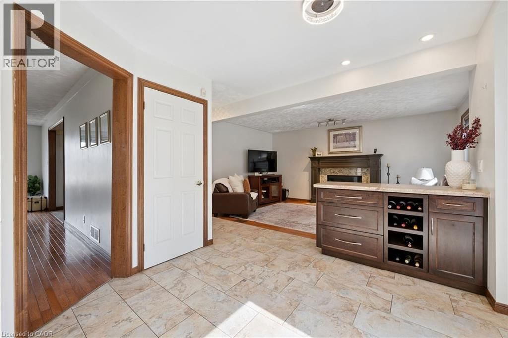 39 CELIA CRESCENT Image 14