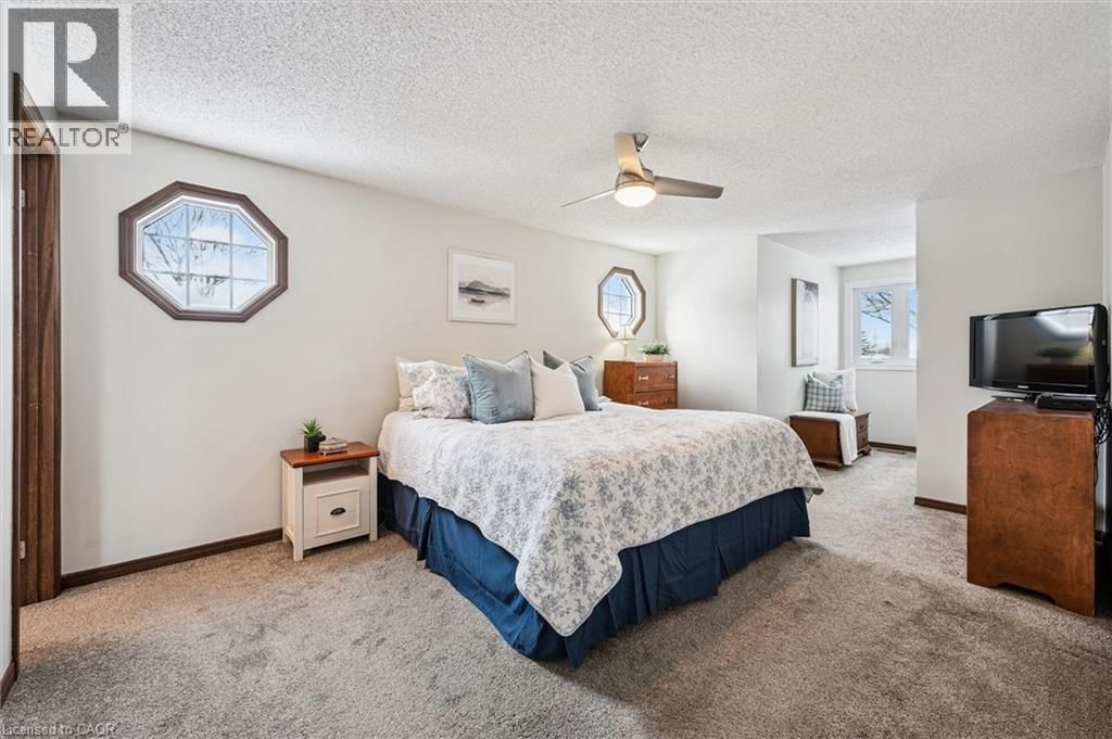 39 CELIA CRESCENT Image 18