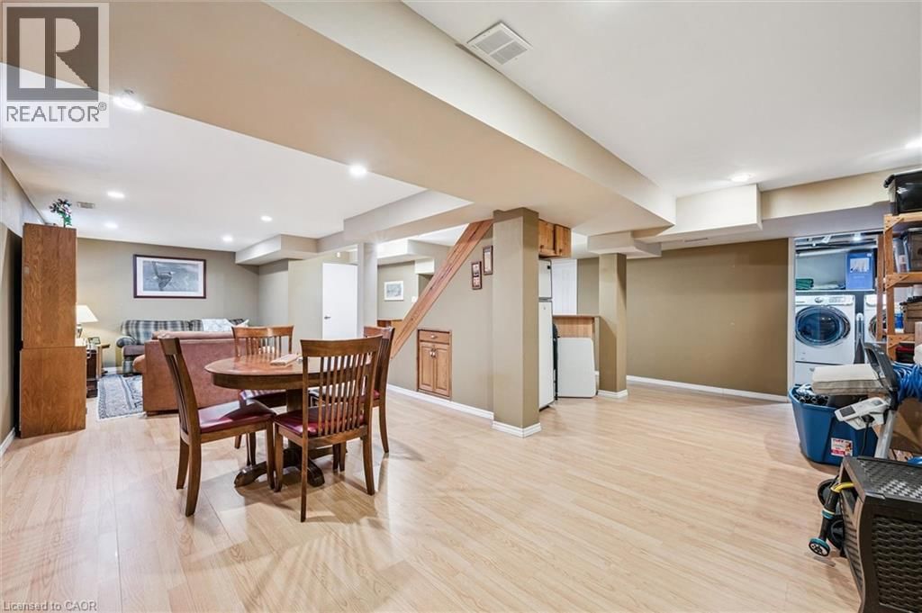 39 CELIA CRESCENT Image 33