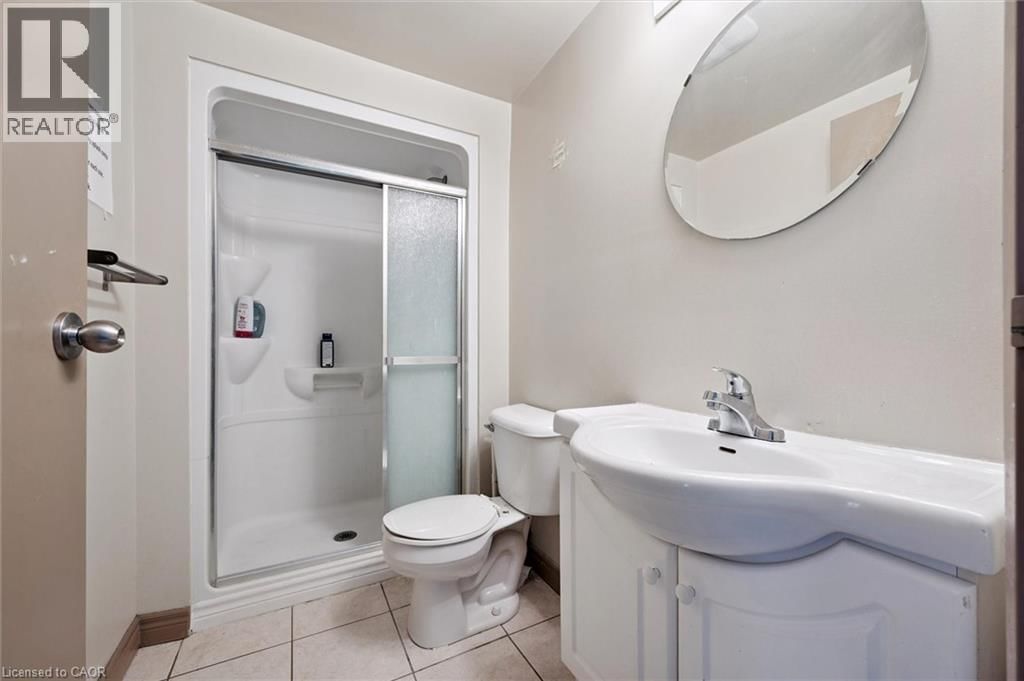 203 - 271 LESTER STREET Image 18