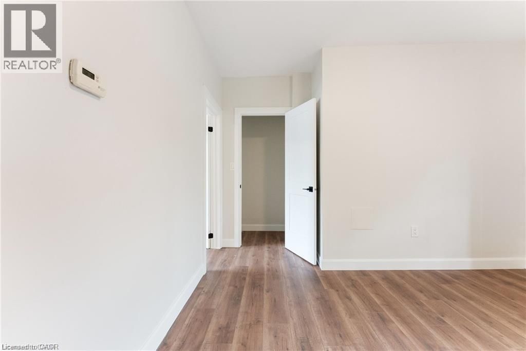 Main - 208 EAST AVENUE NORTH Image 11