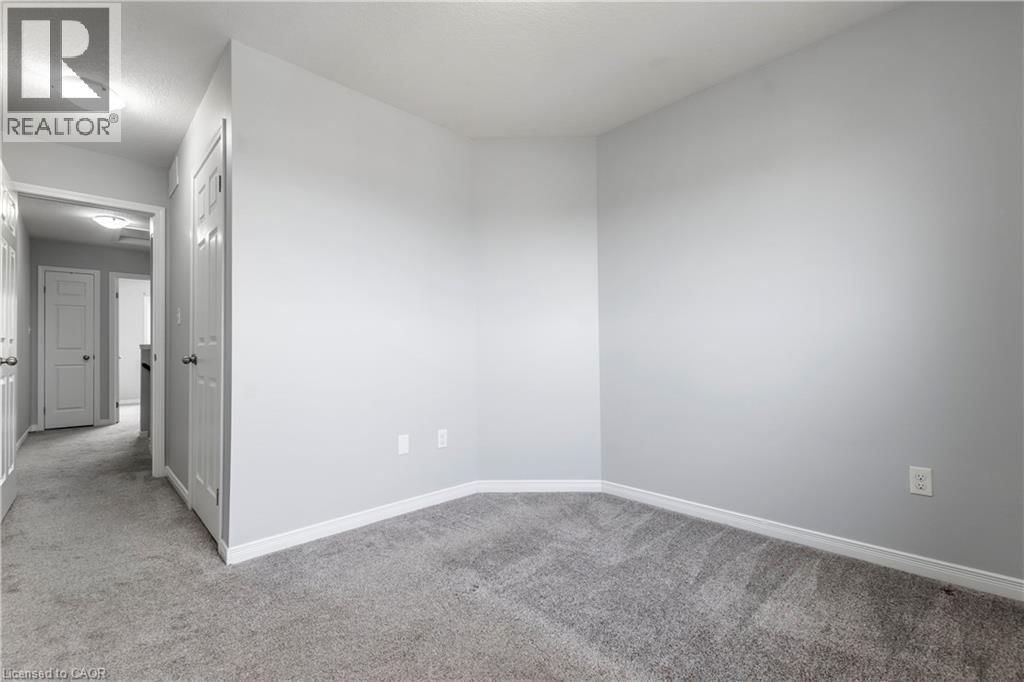 B9 - 155 HIGHLAND CRESCENT Image 15