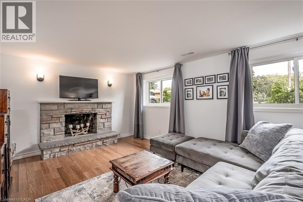 406 OAKWOOD DRIVE Image 25