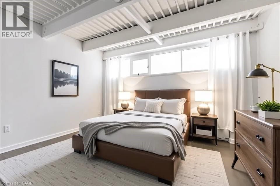 106 - 66 BAY STREET Image 18