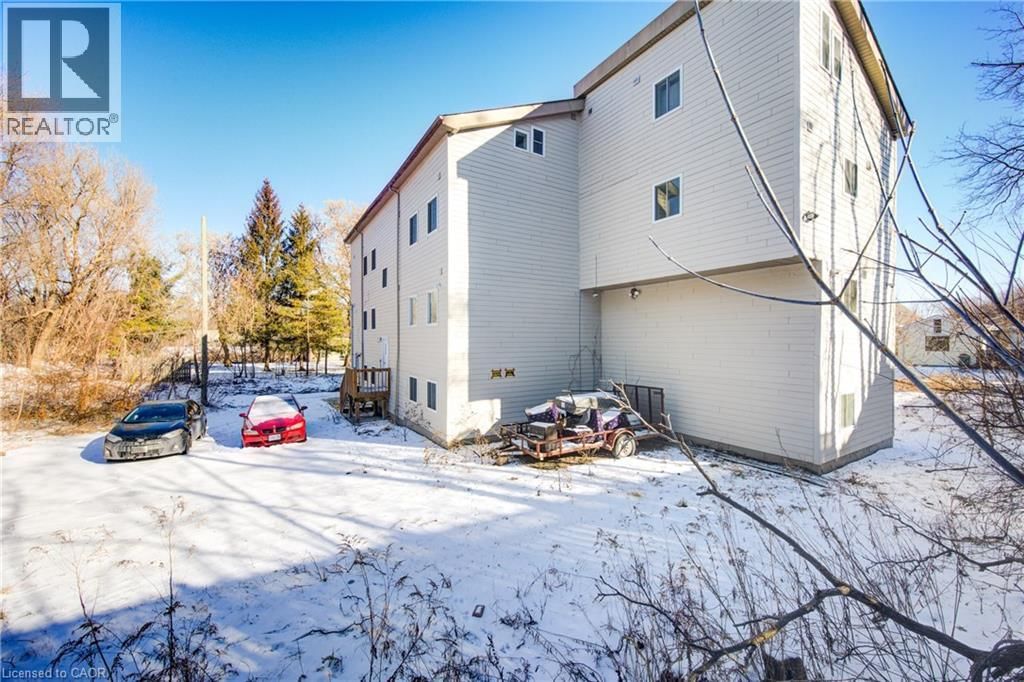 5 FRONT STREET Image 10