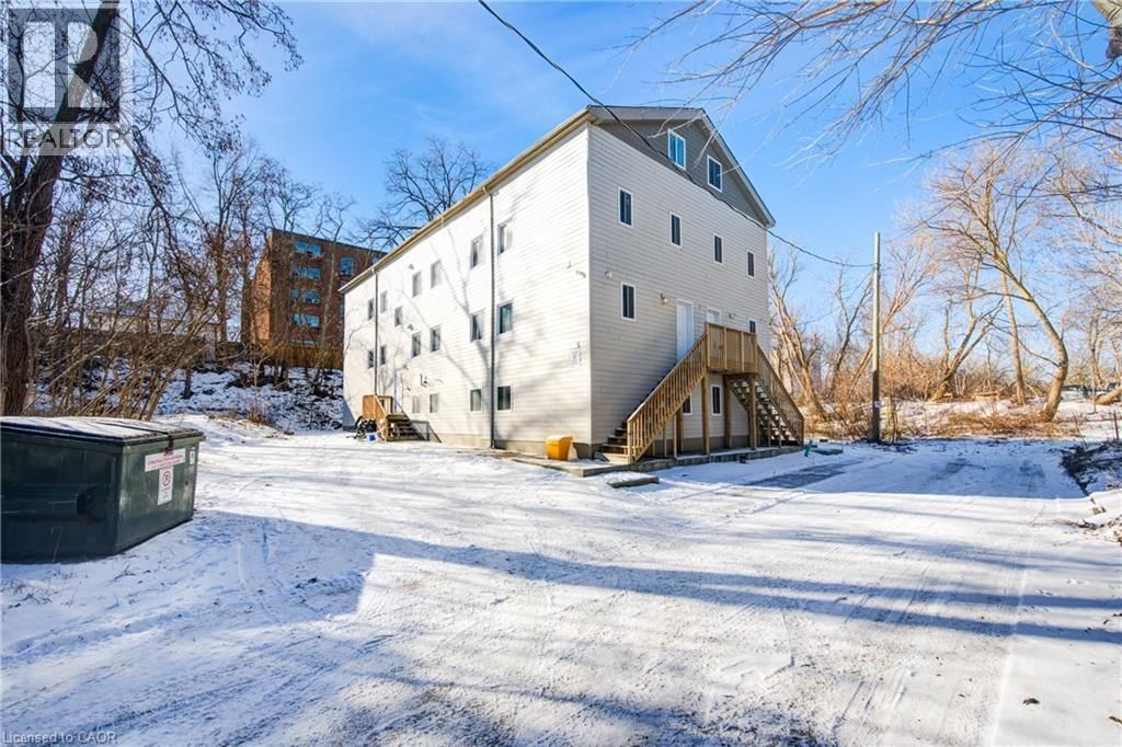 5 FRONT STREET Image 16