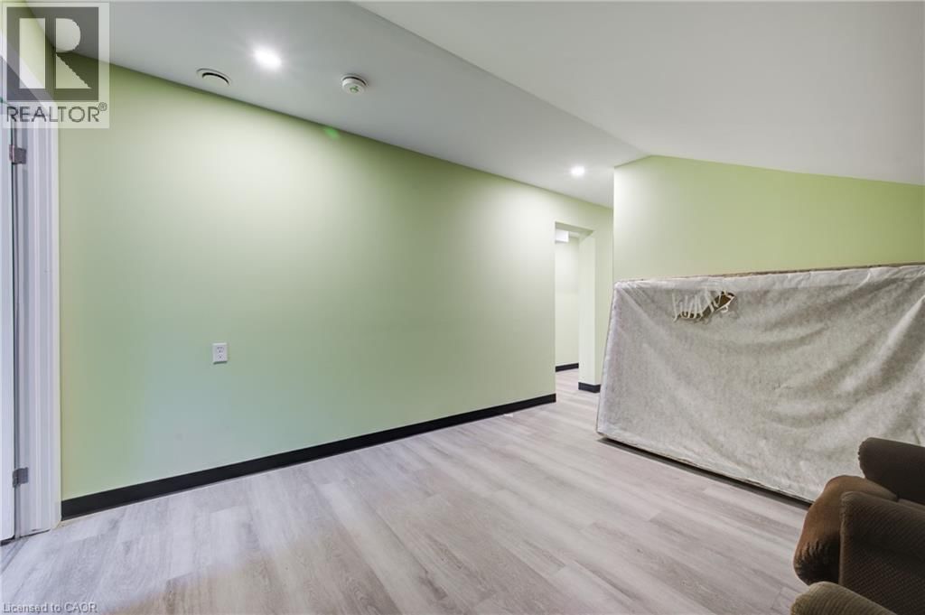 5 FRONT STREET Image 38