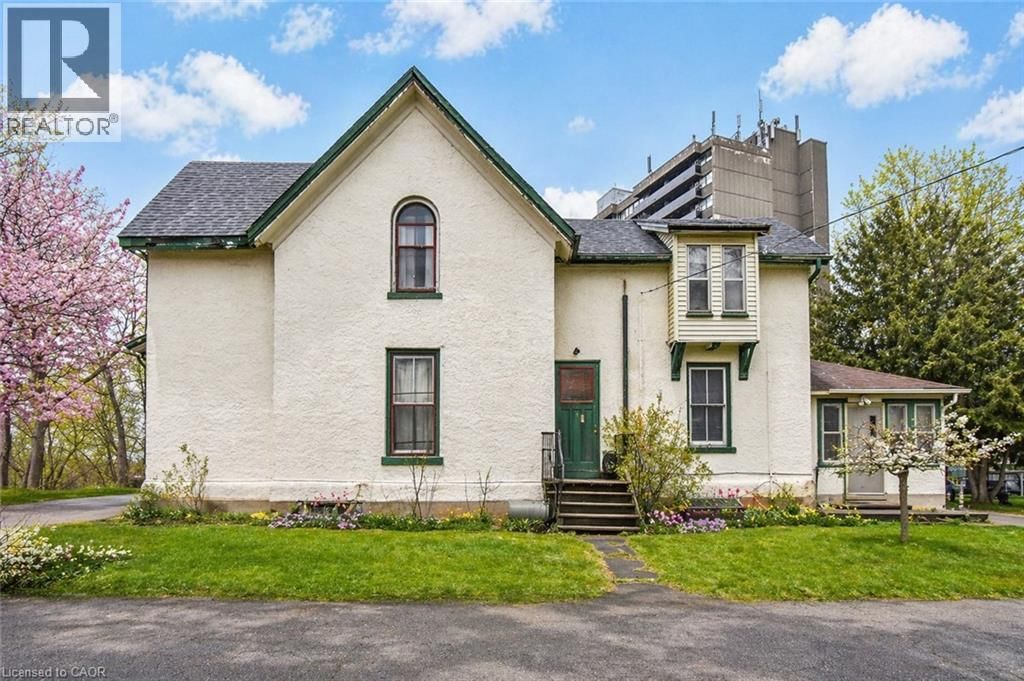 20 ELLIOTT STREET Image 2