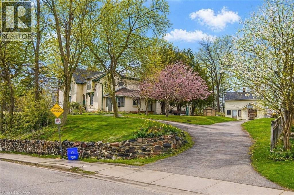 20 ELLIOTT STREET Image 4