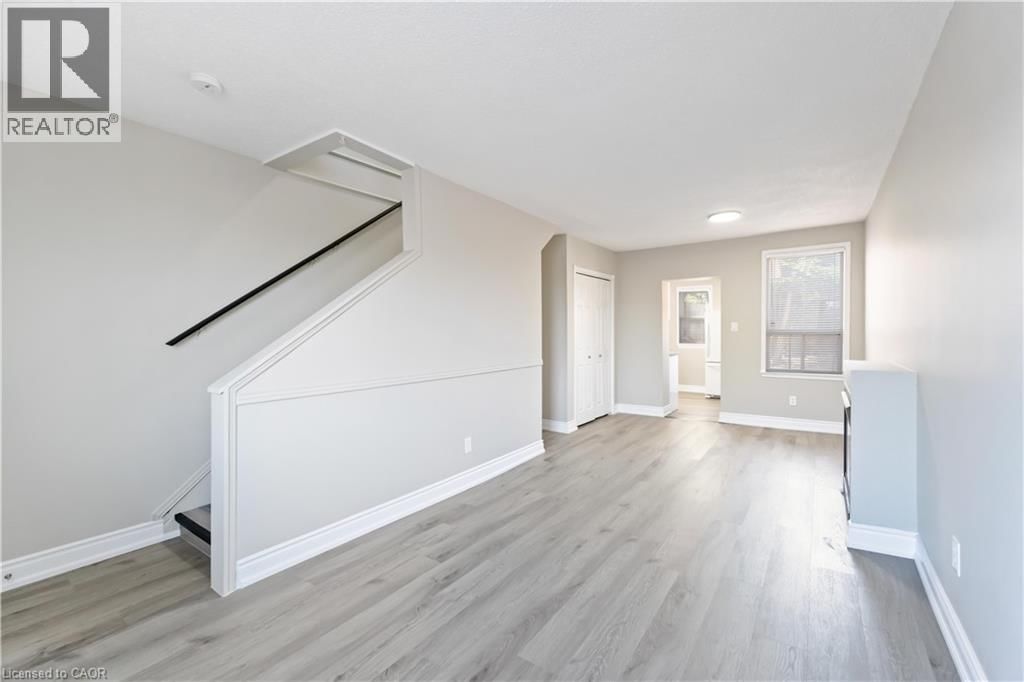 187 BARTON STREET WEST Image 8