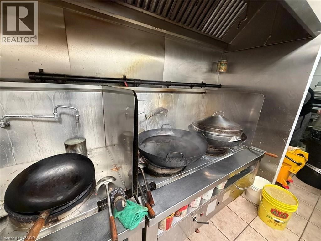 5 - 6990 FINANCIAL DRIVE Image 10