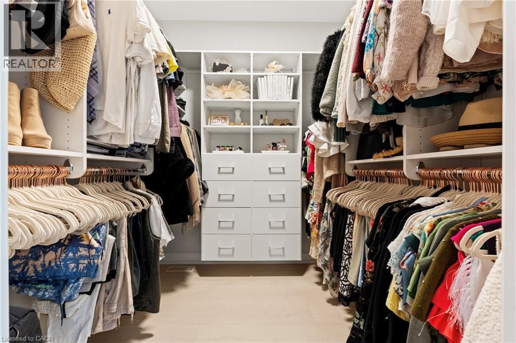 27 MAPLE LEAF AVENUE SOUTH Image 20