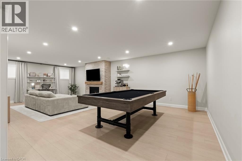 27 MAPLE LEAF AVENUE SOUTH Image 25