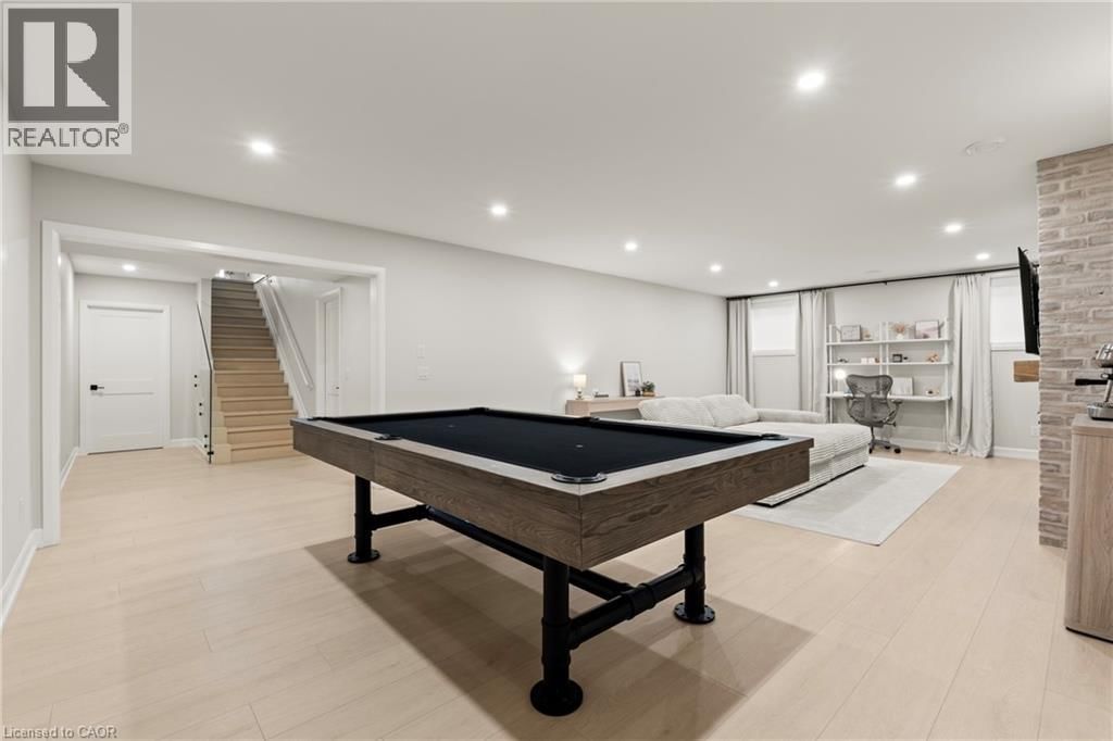 27 MAPLE LEAF AVENUE SOUTH Image 28