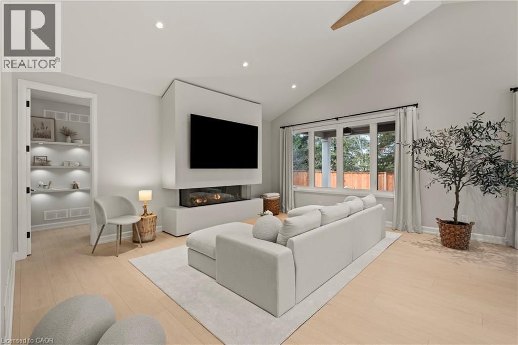 27 MAPLE LEAF AVENUE SOUTH Image 4