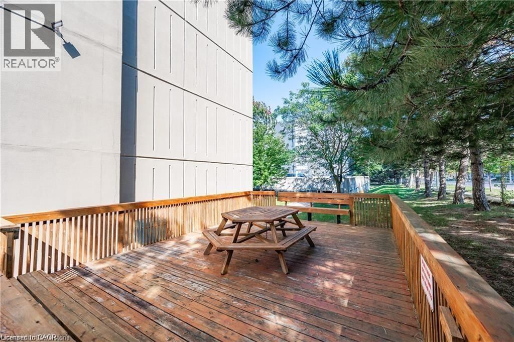 502 - 65 HIGHLAND CRESCENT Image 18