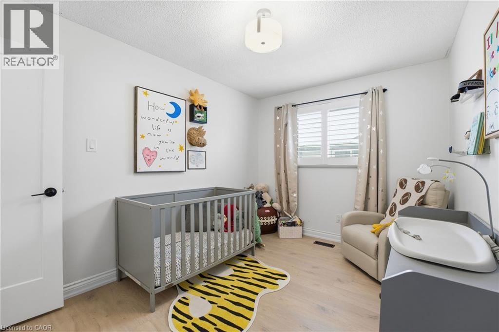 104 CINDY AVENUE Image 15