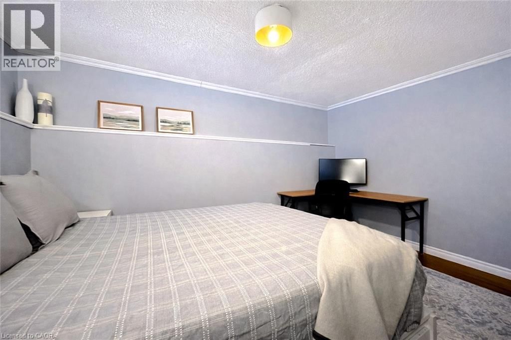 104 CINDY AVENUE Image 23