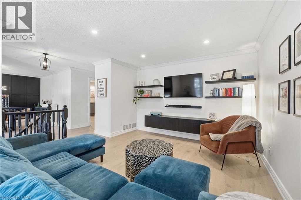 104 CINDY AVENUE Image 6