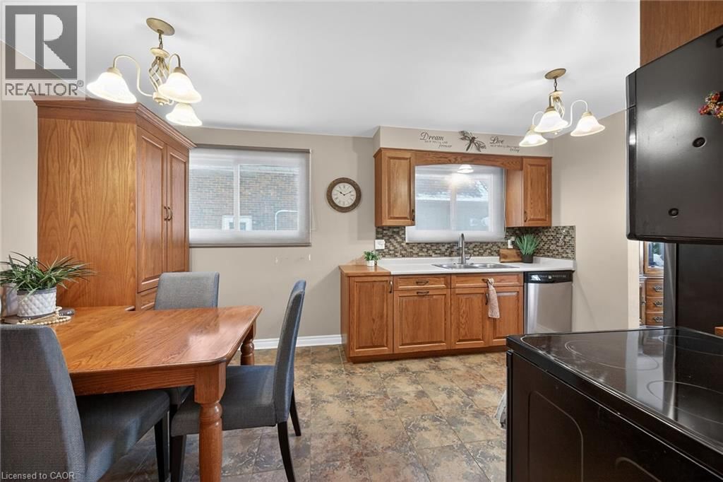 789 RYMAL ROAD Image 11