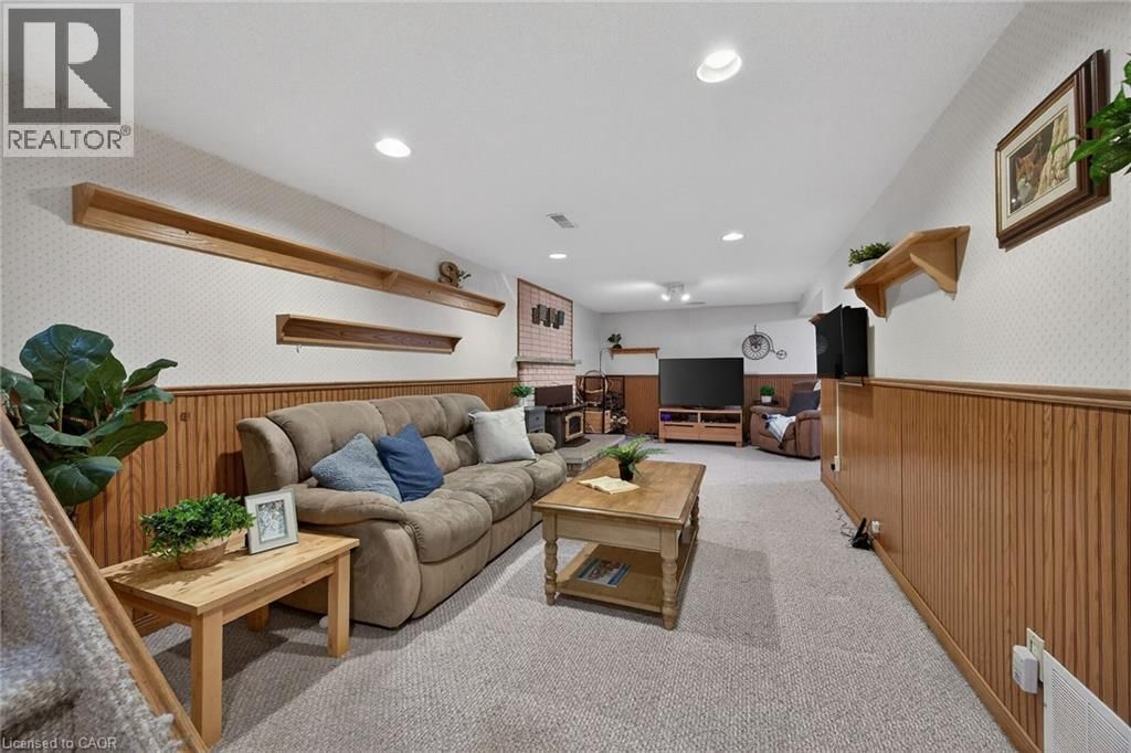 789 RYMAL ROAD Image 25