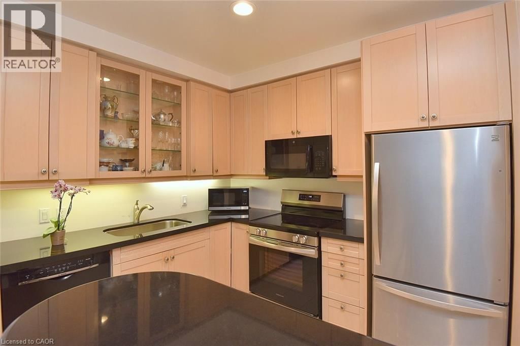 505 - 77 GOVERNOR'S ROAD Image 16