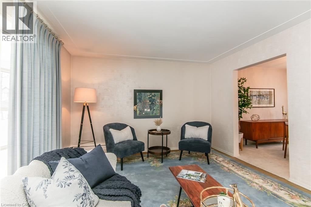 198 ASHCROFT PLACE Image 14