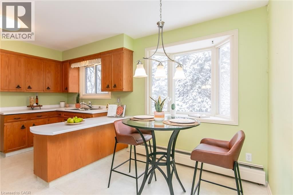 198 ASHCROFT PLACE Image 23