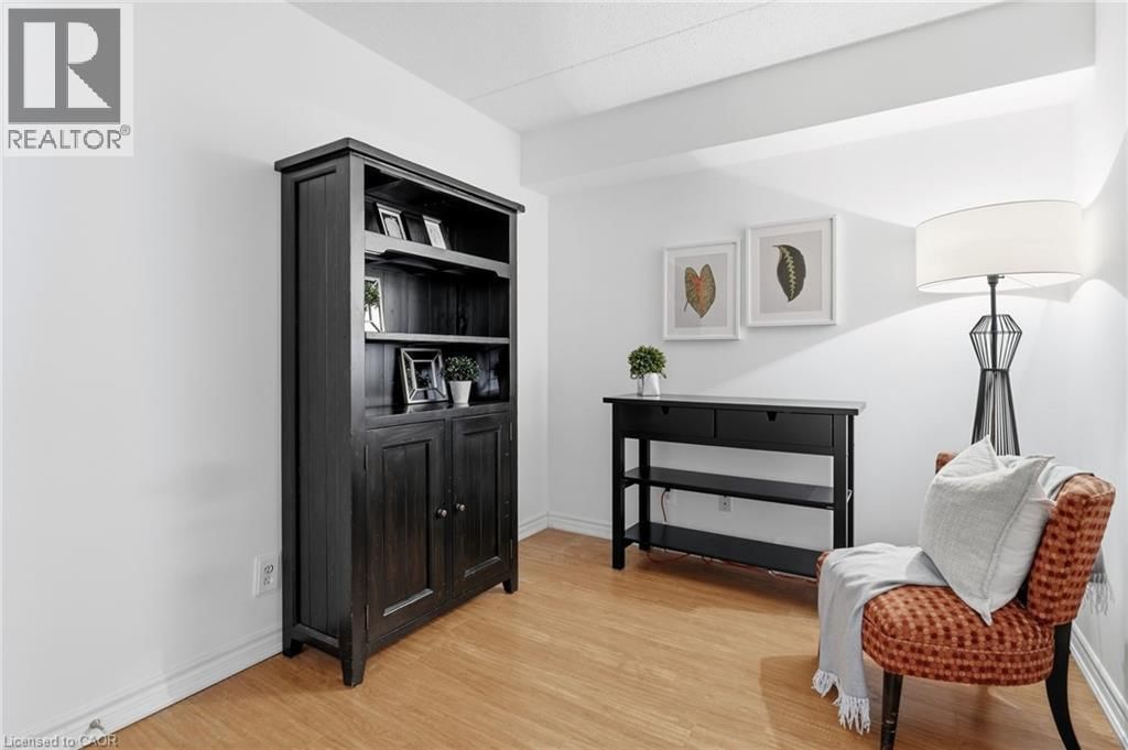 105 - 2085 APPLEBY LINE Image 17