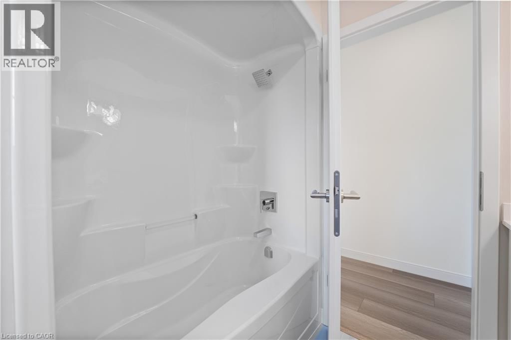 309 - 123 LINCOLN STREET Image 22