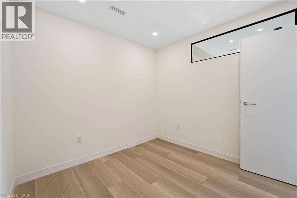 309 - 123 LINCOLN STREET Image 7