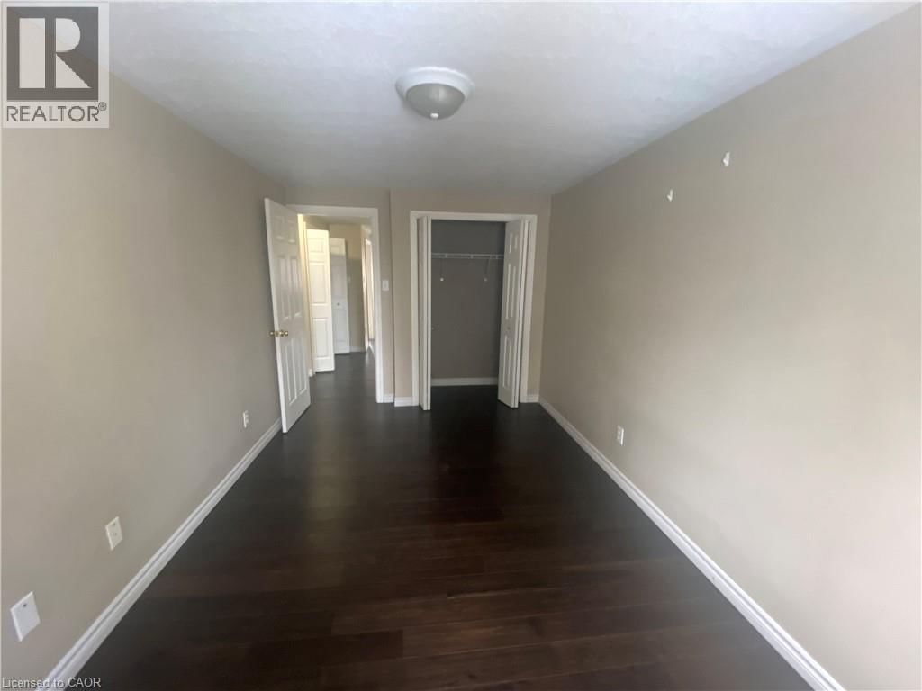 182 KINGSWOOD DRIVE Image 14