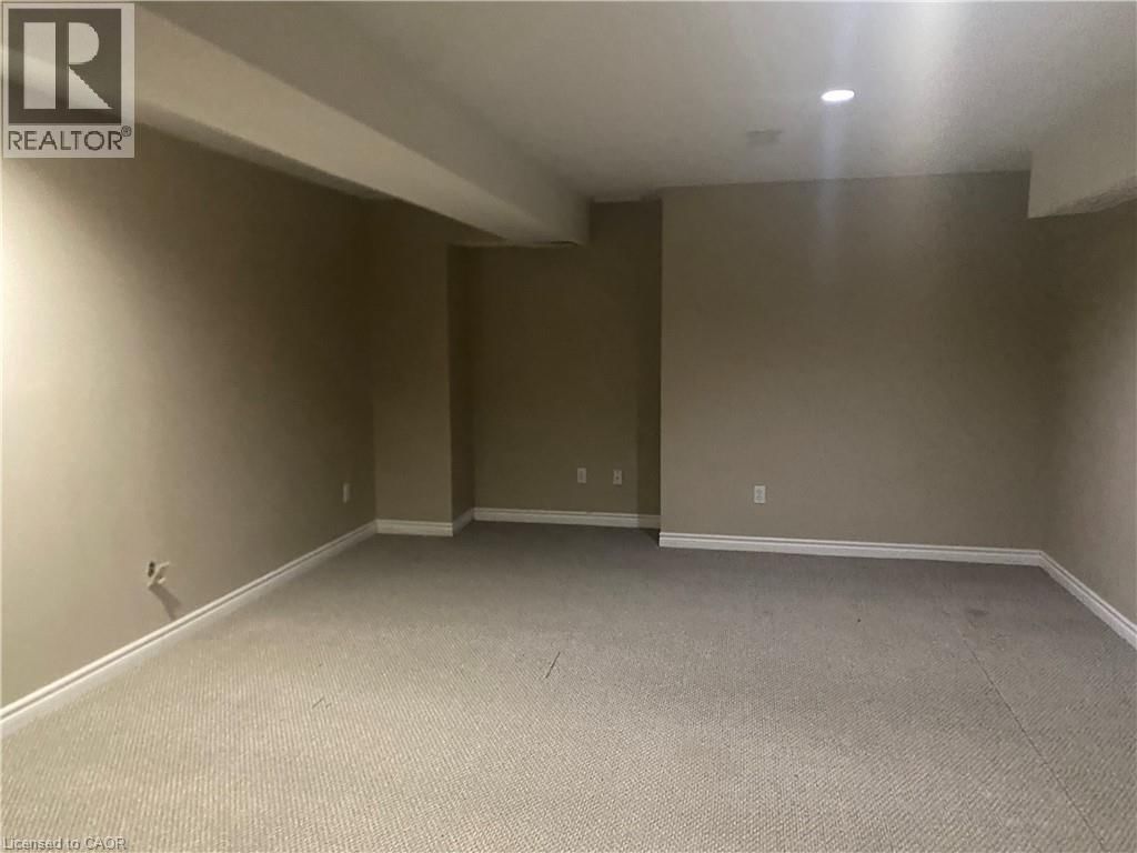 182 KINGSWOOD DRIVE Image 15