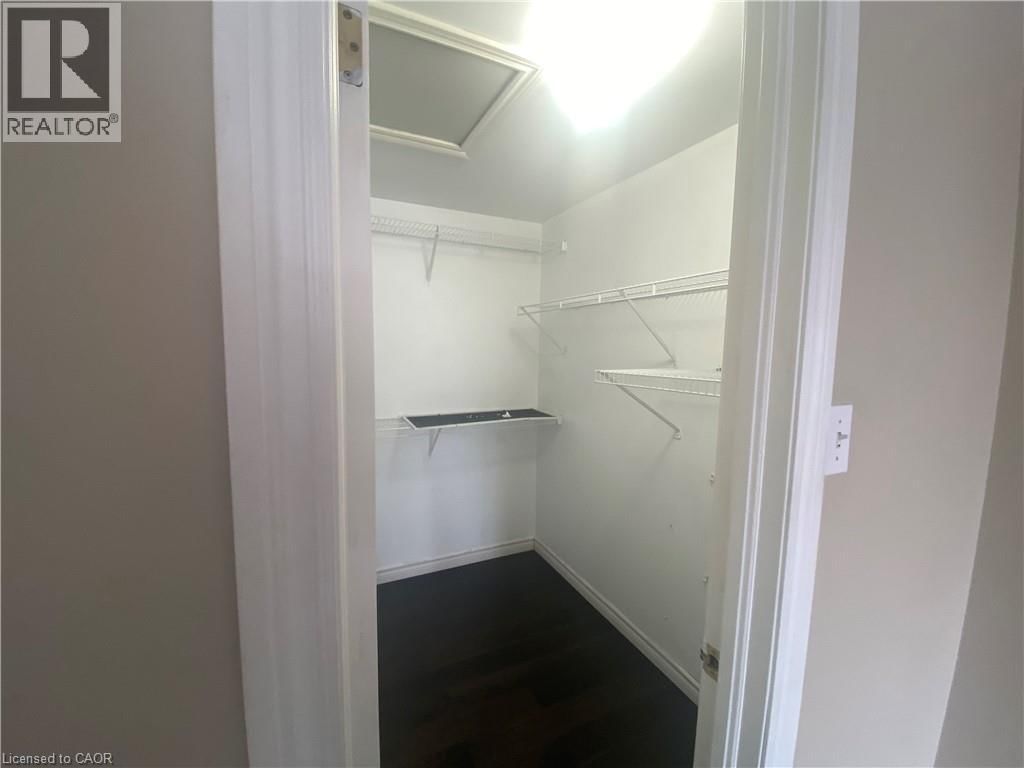 182 KINGSWOOD DRIVE Image 18