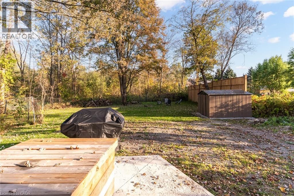 8 MOUNTSBERG ROAD Image 15