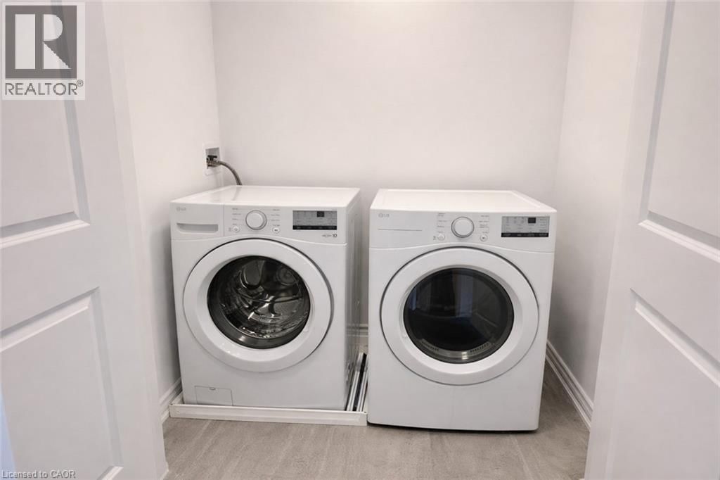 22 - 461 BLACKBURN DRIVE Image 24