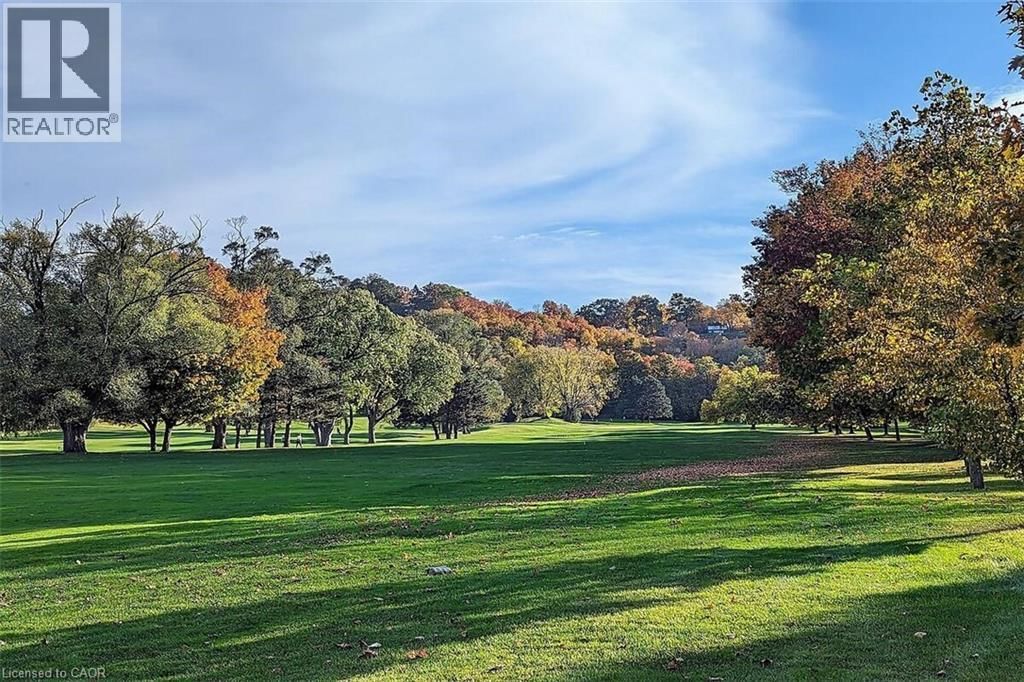 98 - 100 BEDDOE DRIVE Image 36