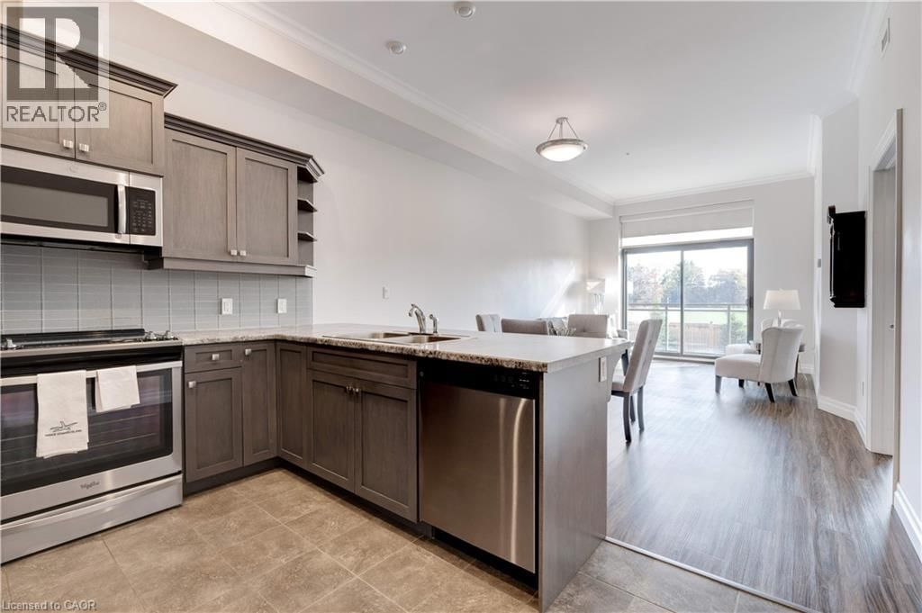 106 - 3290 NEW STREET Image 11