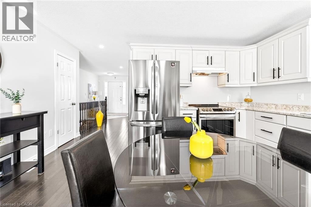 20 LINDA CRESCENT Image 10