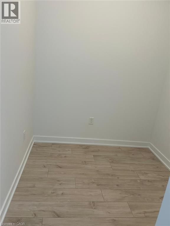 813 - 770 WHITLOCK AVENUE Image 4